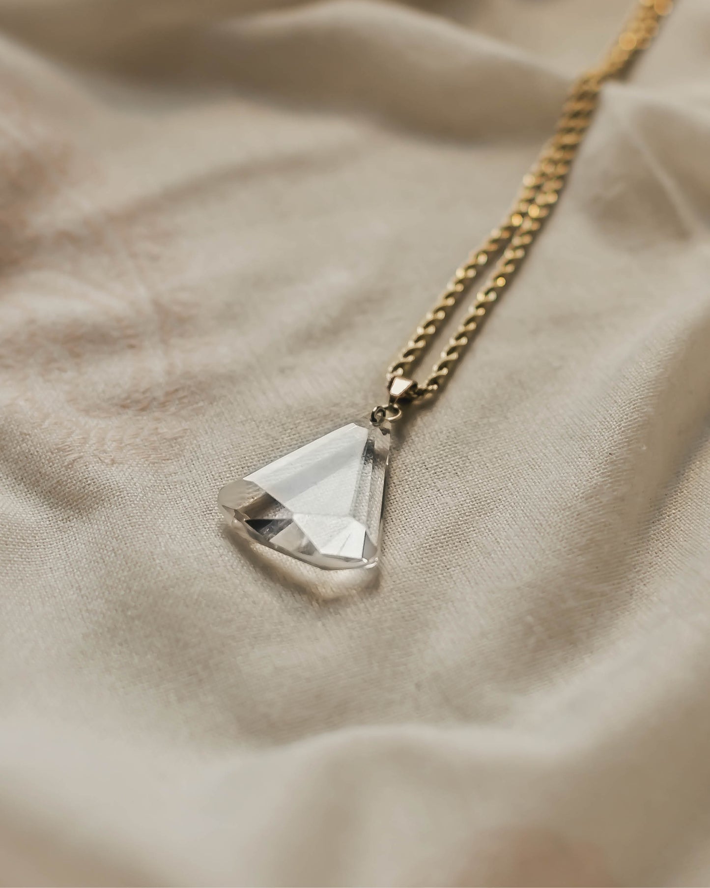 Dije Cuarzo Vogel I.