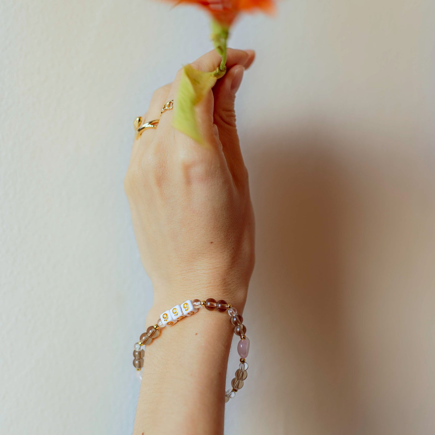 Pulsera 999 · Cierre y renacimiento